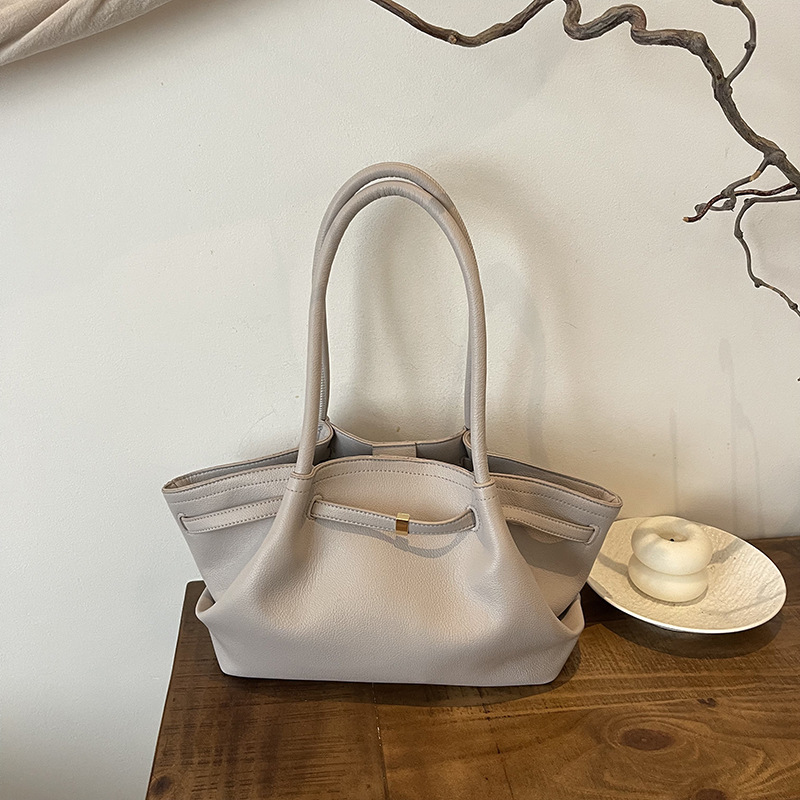 2025 New Fashion Tote Bag for Women Large Capacity Canvas Shoulder Bag Elegant Underarm Commuter Work Bag