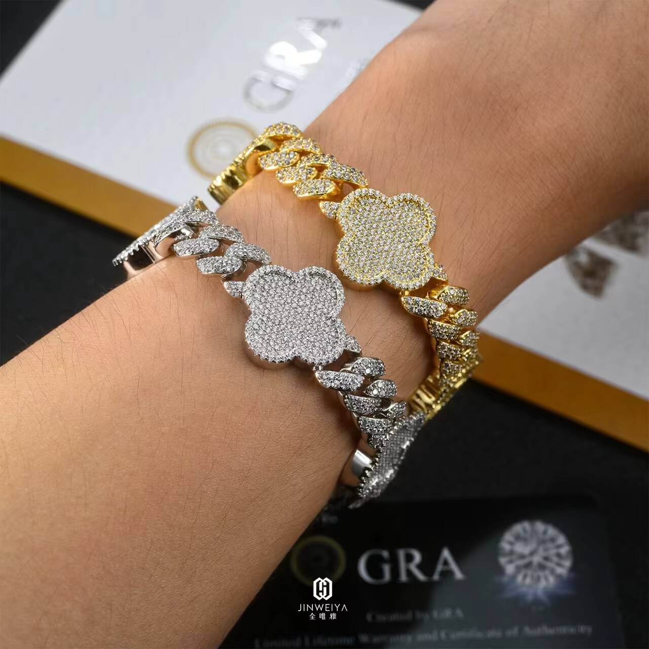 Most Popular Classic 925 Silver Moissanite Diamond Inset Iced Jewelry 10mm Four Leaf Clover Cuban Bracelet