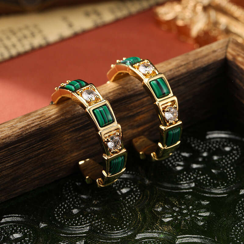 DHpet Fashion Inlaid Malachite C-Shaped Autumn Winter Studs Elegant High-End Niche Light Earrings for Women