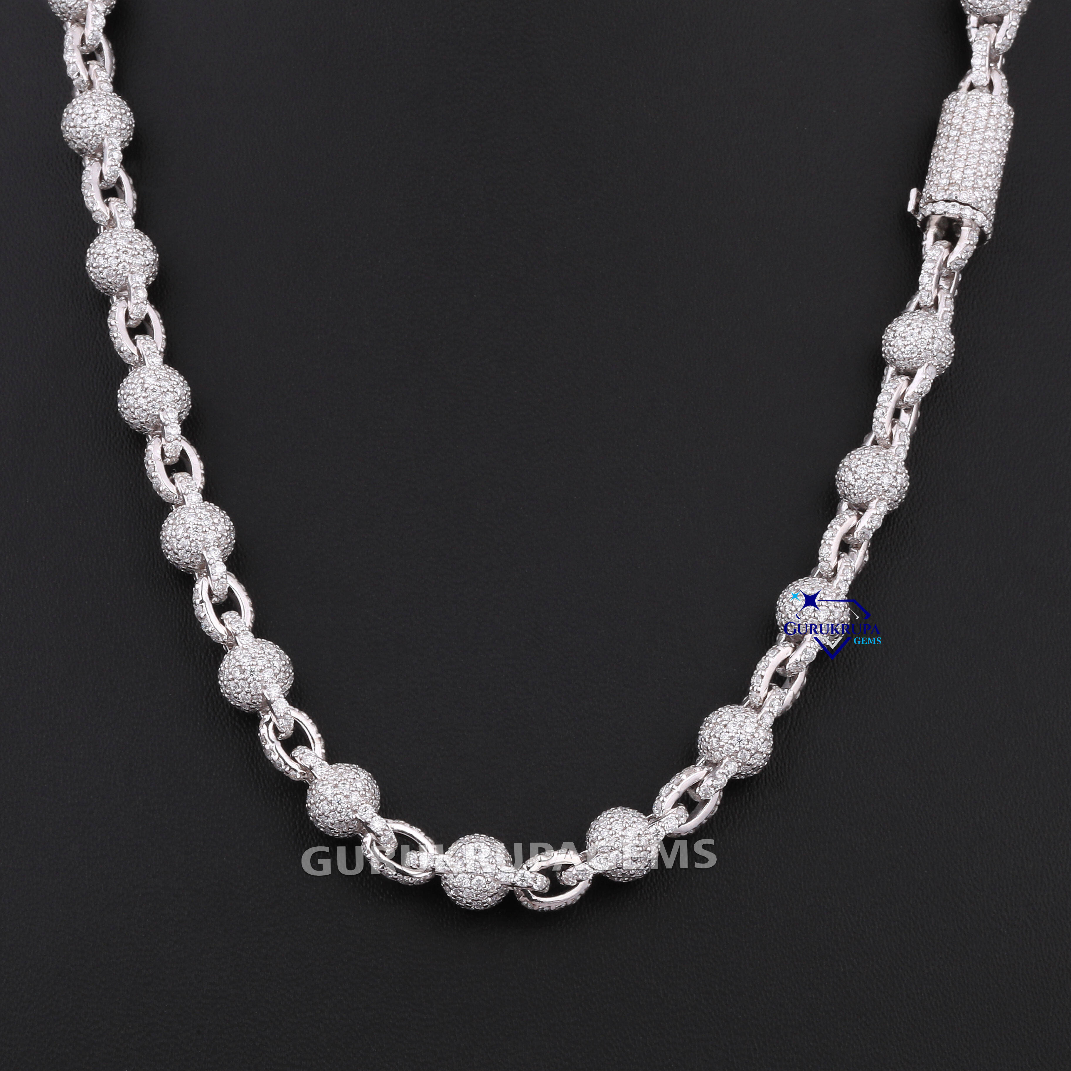 Trendy 925 Sterling Silver Moissanite Diamond 8 MM Link Chain Necklace with VVS Clarity Platinum and Gold Accent for Women Men