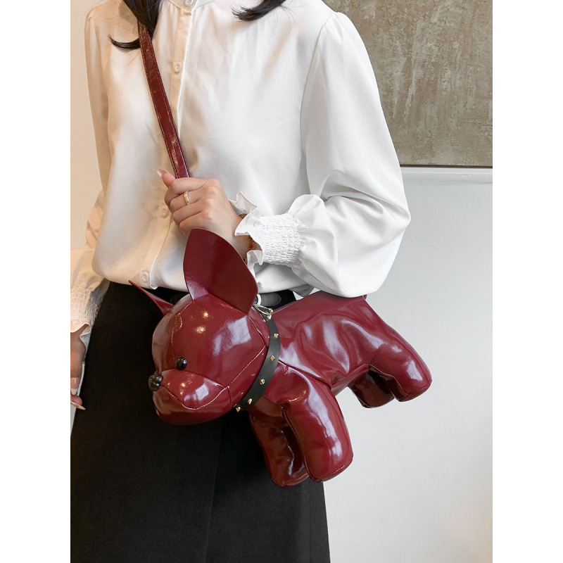 2025 autumn new small dog niche design versatile trend bag fashionable sweet and spicy girl style women's shoulder bag designer bag