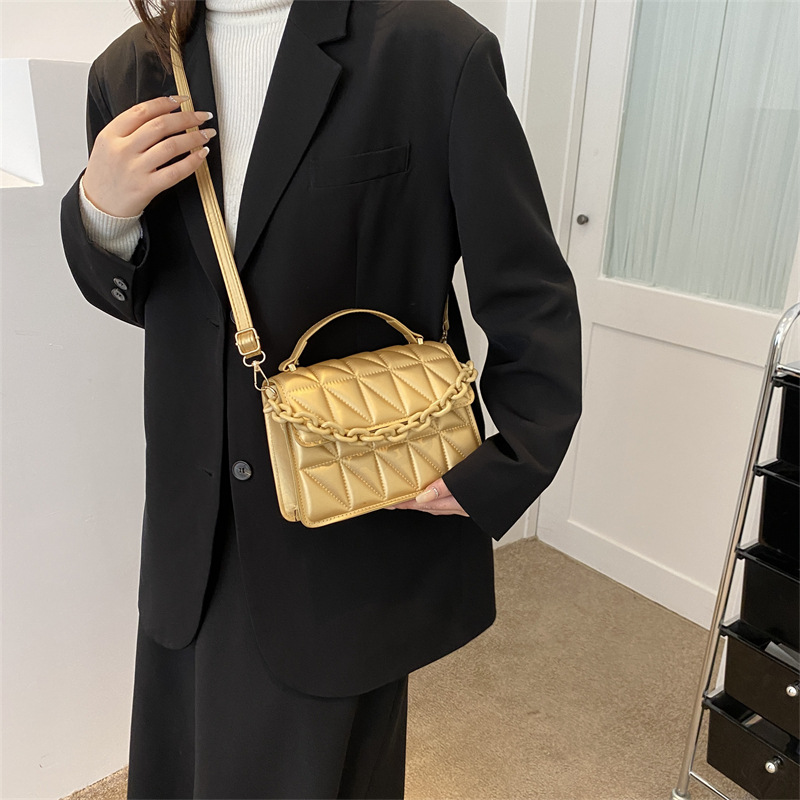 Minimalist Designer Bag Retro Handbag Small Square Bag Women's Bag 2025 Luxury Bag New Chain Bag Single Shoulder Crossbody Bag Quilted Bag