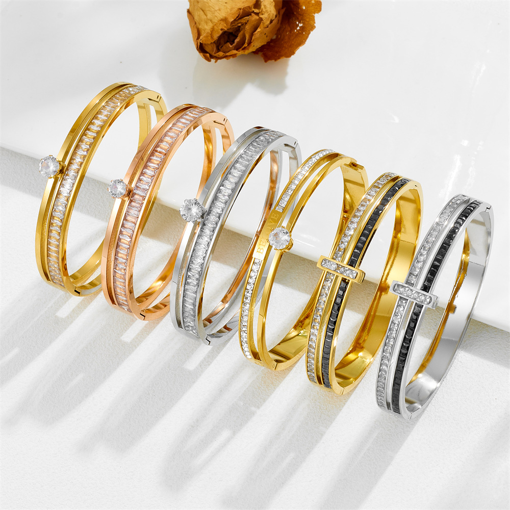 Gold Tone Luxury Jewelry Stainless Steel Cuff For Women and Men Silver Color Couple Bracelets Green White Rhinestone Wide Bangle Full Diamond Bracelet