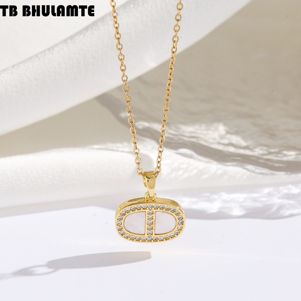 Super Bright Diamond Inlaid With European And American Letters Women's Necklace Designer Fashionable Luxury Popular Pendant High-end Pig Nose Tit