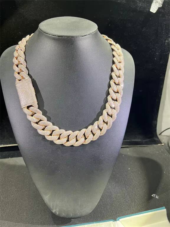 Merchant Direct Sales High Quality Popular Vvs Moissanite 925 Pure Silver 30mm 24 Inch Cuban Rose Gold Necklace