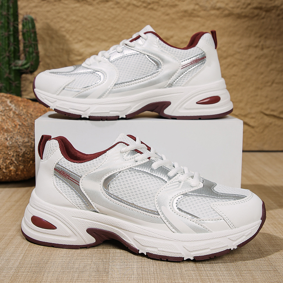 Free shipping for the new spring thick-soled lightweight breathable versatile casual sports shoes 2025