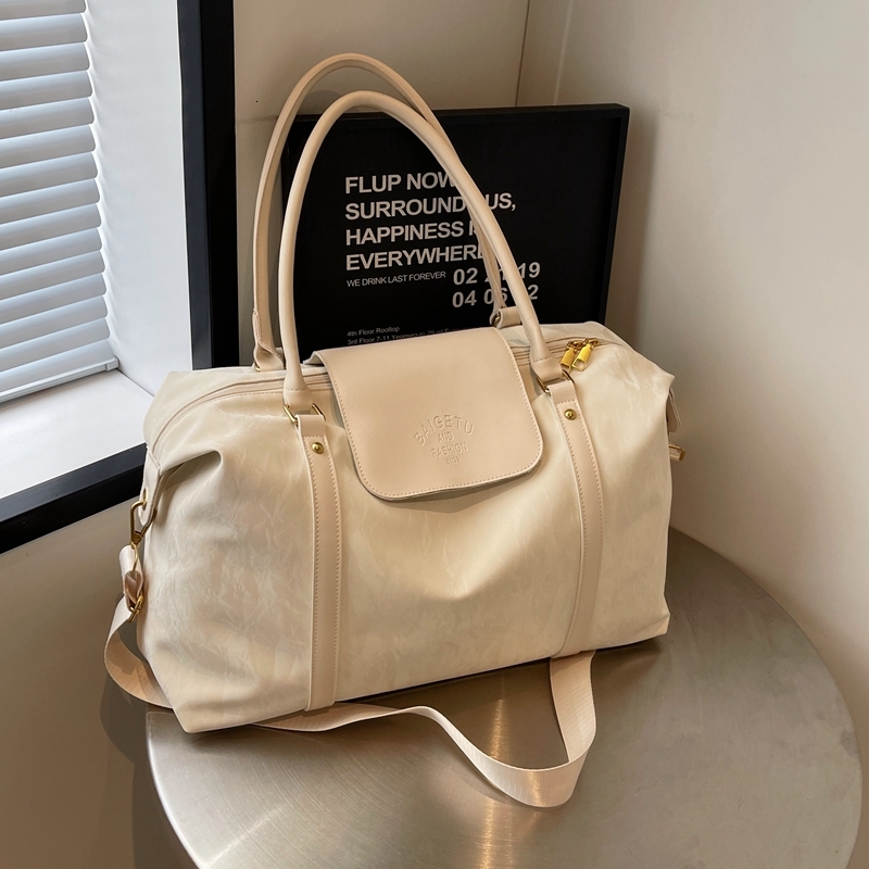 Large Capacity Portable Travel Bag Short Distance Travel Bag Autumn Designer Bag Women s Shoulder Bag Solid Color Niche Pattern Women s Crossbody Bag