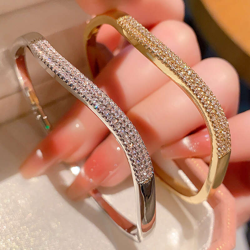 designer bracelet women Luxury jewelry designer Fashion full diamond zircon bursts niche design versatile temperament accessories single row tennis br - view 3