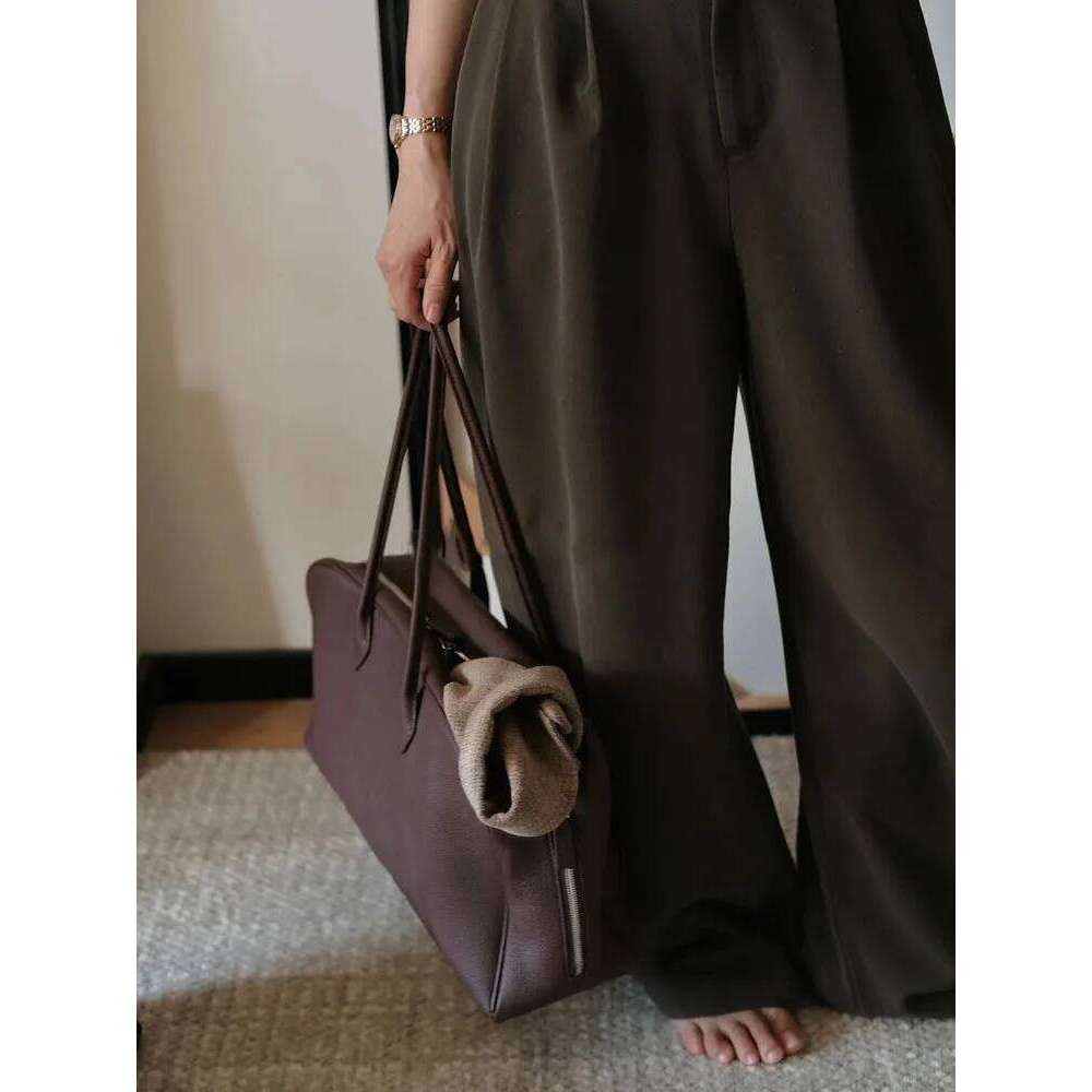 Large Capaci Genuine Leather Tote Women's 2025 New Faion Commute Handbag Single Oulder Bowling Boston Bag