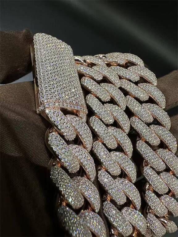 Hot Selling High End 925 Sterling Silver Plated 18k Rose Gold Curling Stone Cuban Chain 20mm22 Inches