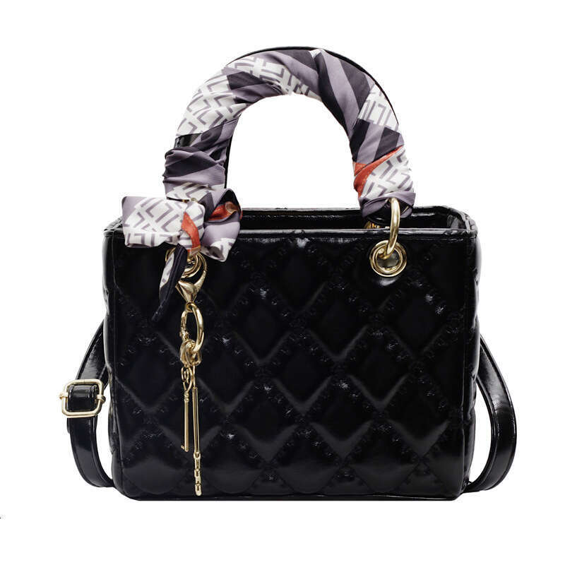2024 Autumn New Princess Diana PU Single Shoulder Crossbody Bag Niche High-end Quilted Handbag for Women