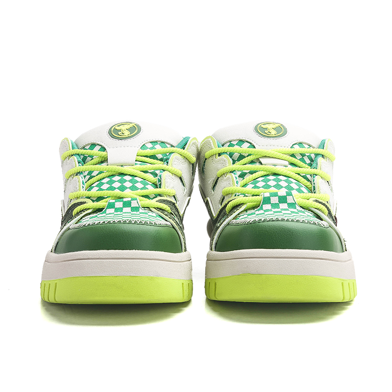 Versatile men's shoes, new trendy and fashionable board shoes, couple's casual sports shoes, designer sneakers