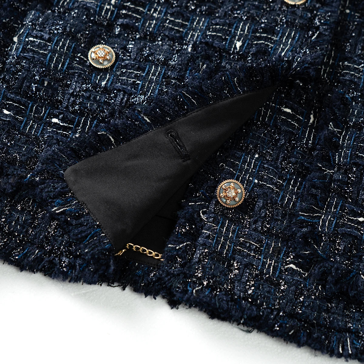 fashionable and elegant socialite small fragrant style round neck jacket with tassel contrasting color coarse tweed top 250906