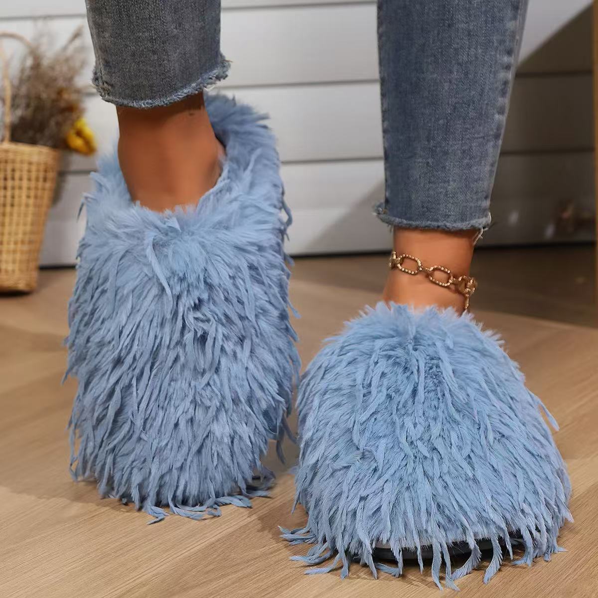 Slippers Thick soled one line slippers made genuine soft leather with flat bottom suitable for both men and women in soft leather for casual wear