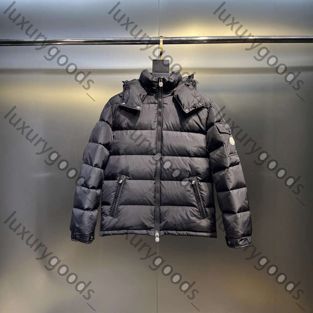 Mon clers Mens Puffer Jacket Women Down Jackets Designer Coat hooded Warm Parka Men Black Letter Print Clothing Outwear Windbreaker Winter veste For male couples