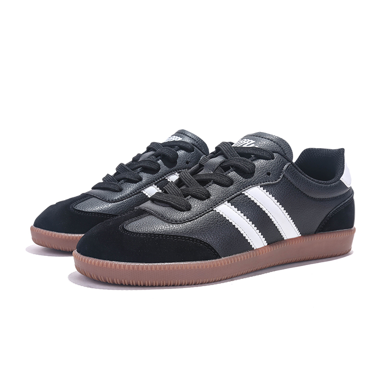 Flat bottomed German training shoes, women's new thin soled sports and leisure shoes, commuting white shoes, board shoes, designer shoes trainer