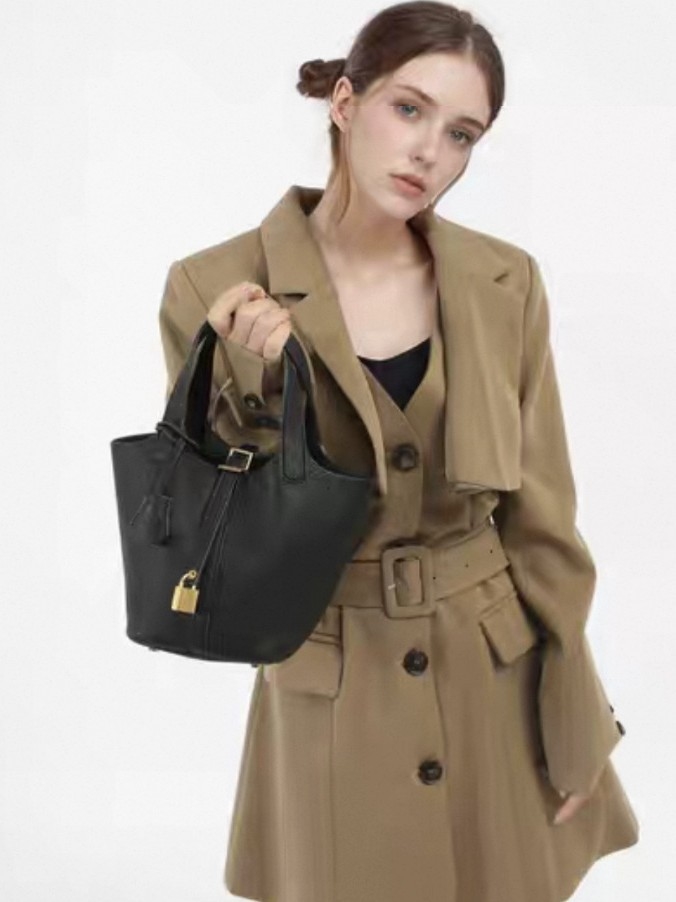 Free shipping fashionable women's handbag simple bucket bag steamed bun mother bag fashionable and versatile women's bag