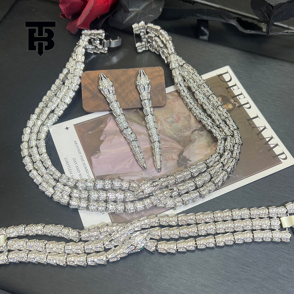 TB BHULAMTE Designer Women's Jewelry Three Layer Spirit Snake Exquisite Necklace Jewelry Set Ins Hot Selling High End Bracelet Earrings