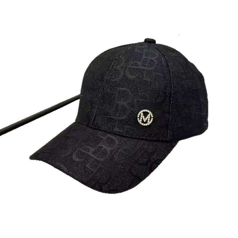 DHpet_wholesale Trendy Rhinestone M Logo Visor Cap - Women's Letter Jacquard Sun Protection Baseball Hat Spring Summer