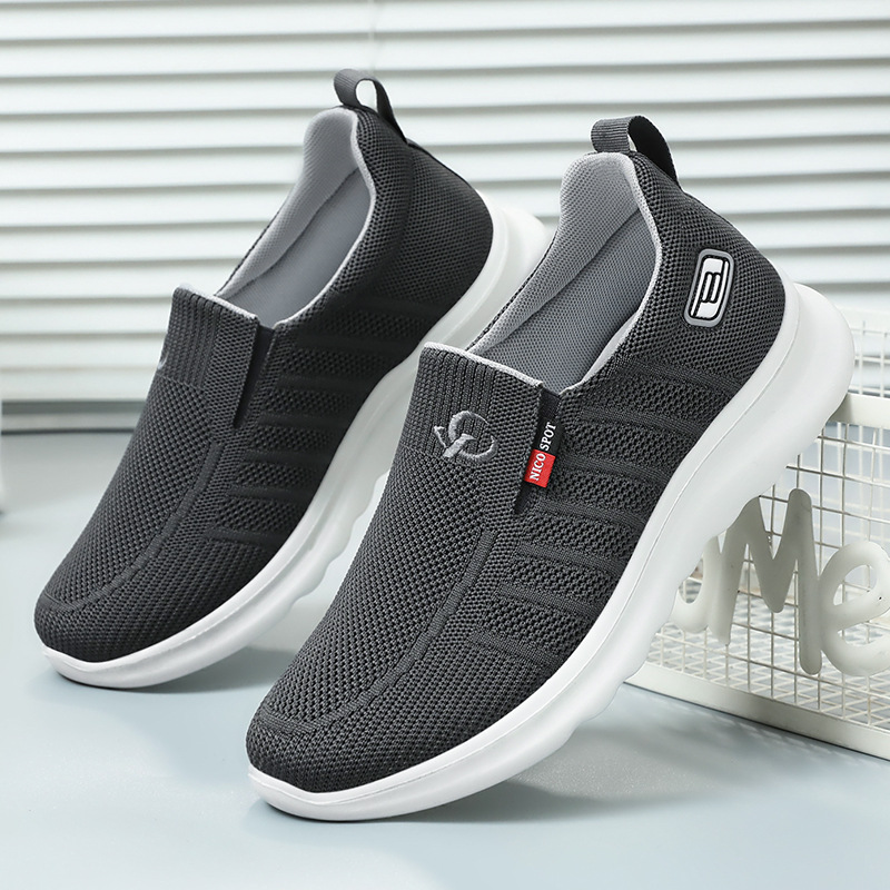 Free shipping designer Running Shoes for man sport outdoor white Breathable Height Increasing trainer shoes dh911068014