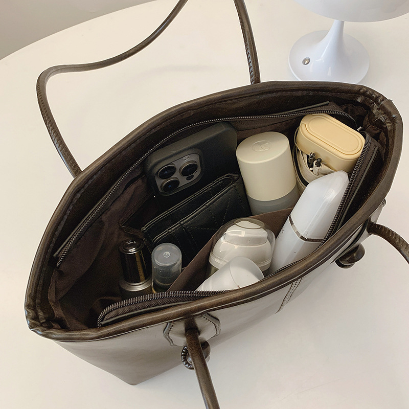 Designer bag free shipping Advanced texture retro large capacity bag minimalist backpack women's Bag free shipping