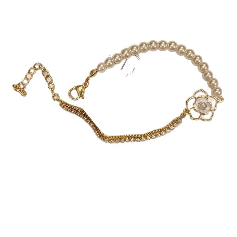 Inlaid Dia Pearl Oil Drop Flower Pendant Light Elegant High-end Feel Bracelet Niche Versatile Fashion Jewelry for Women