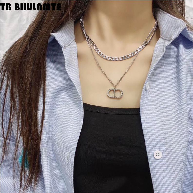 European And American Fashion Necklace Set CD Women's Luxury bag Necklace Simple Designer Fashionable And Popular Multifunctional Personalized Co