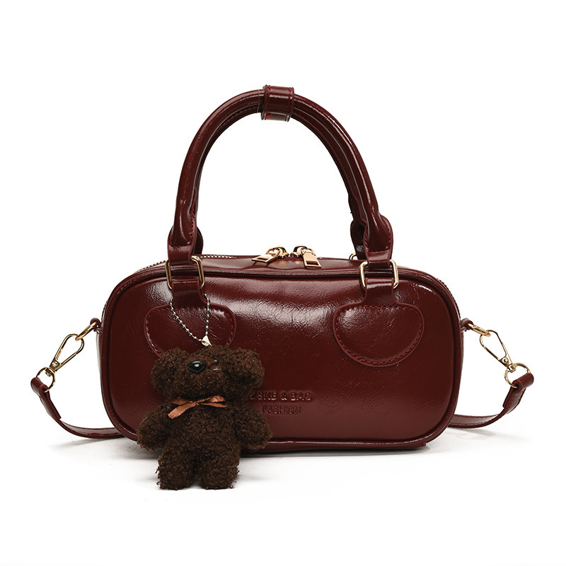2025 autumn new fashion, light luxury, niche design, versatile, trendy, elegant, retro handbag, women's shoulder bag bag, designer bag