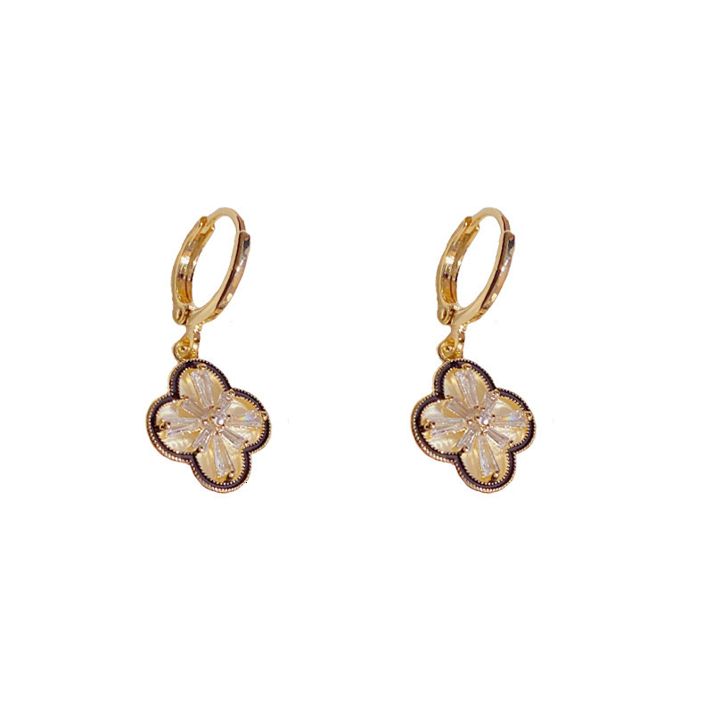 Earrings quality Jewelry Trendy Elegant Fashion Exquisite Micro Inlaid Four Leaf Flower Earrings For Women Unique Niche Designer Sense