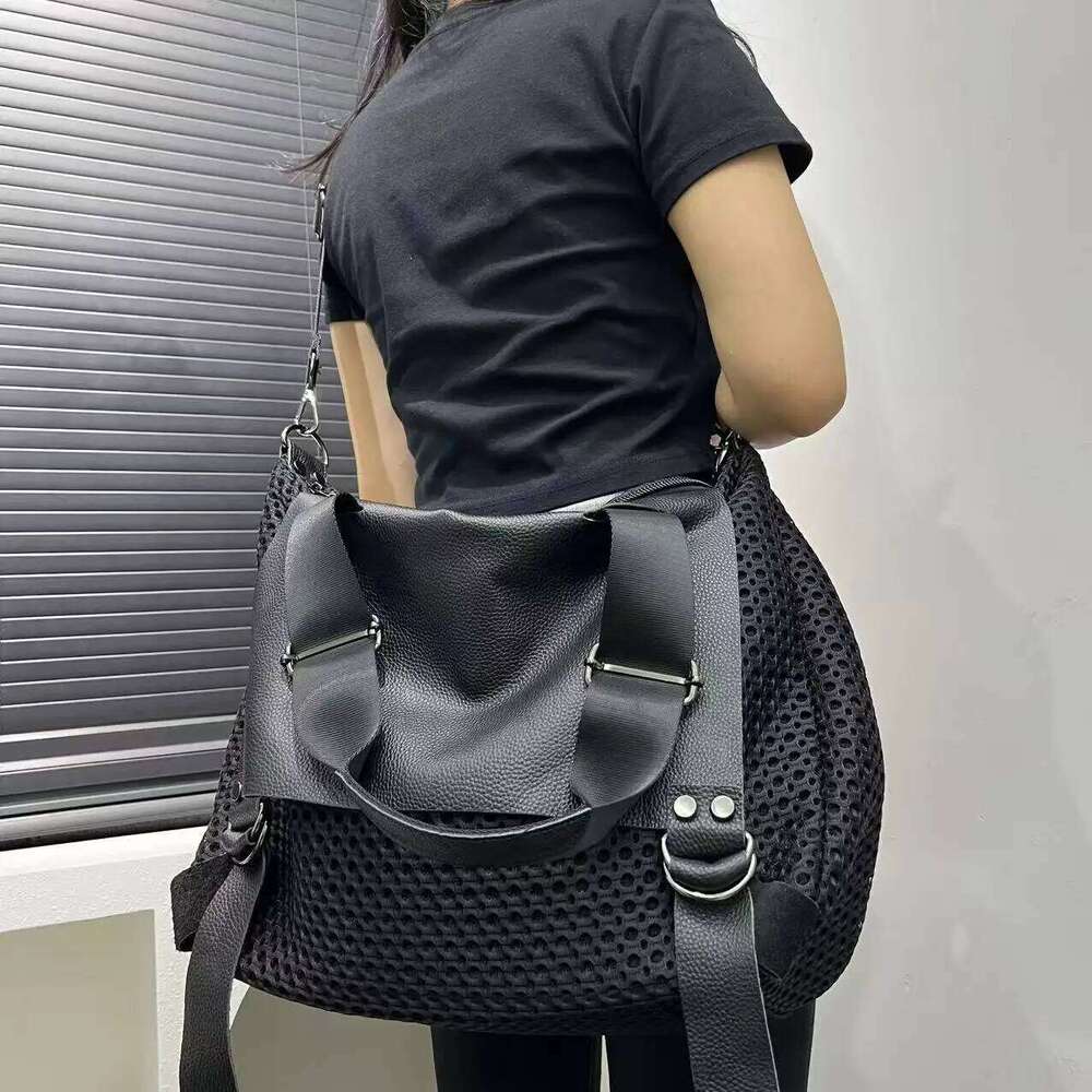 Ladies' Fashionable Retro Mesh Tote With Large Capacity And Personalized Splicing, Single Shoulder Diagonal Cross Bag
