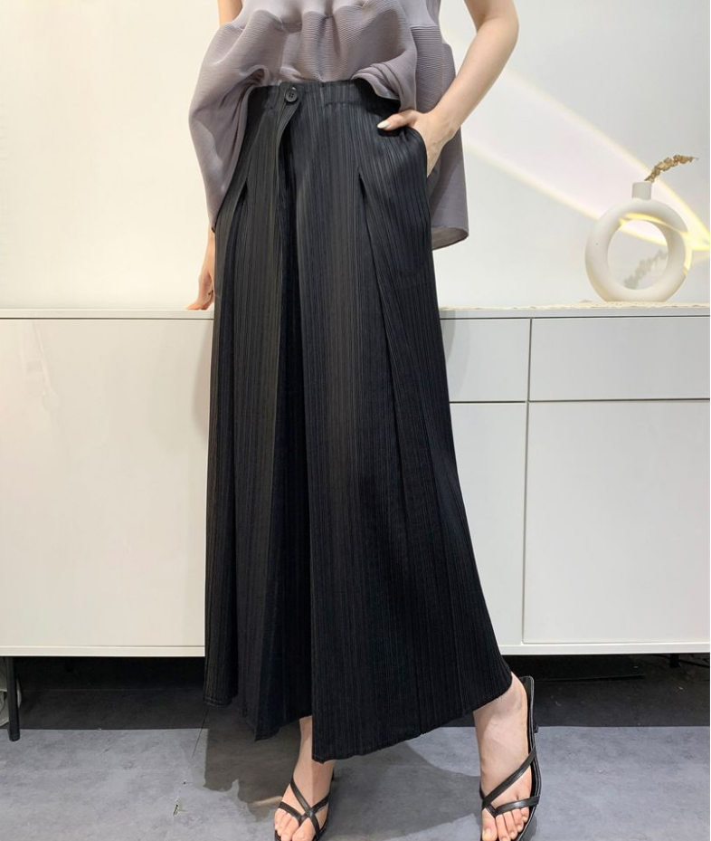 Women's pleated Issey luxury fashion women's high-end temperament comfortable casual pants wide loose straight leg pants2025 Z260314
