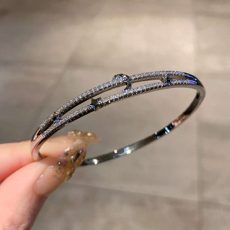 Gold Tone Luxury Jewelry Designer Bracelet For Women Copper Plated 18K Gold Bracelet Full Diamond Zircon Moon Star Single Row Tennis Bracelet Moissani