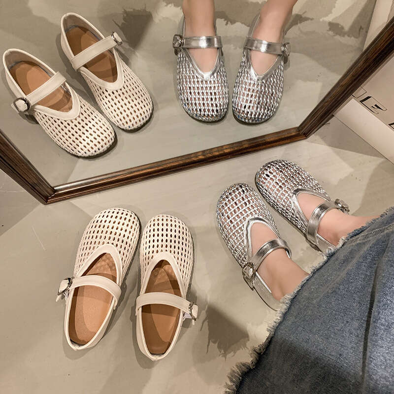 Korean Style Hollow Mesh Sandals 2025 Summer New Flat Soft Comfortable Shallow Mary Jane Shoes Clogs