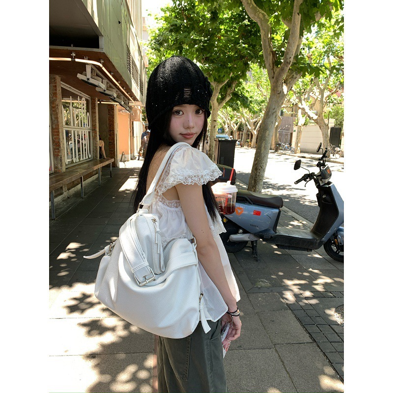 2025 Autumn New Sweet and Spicy Girl Large Capacity bag Retro niche Design Versatile Fashion Women's Shoulder Bag Designer Bag