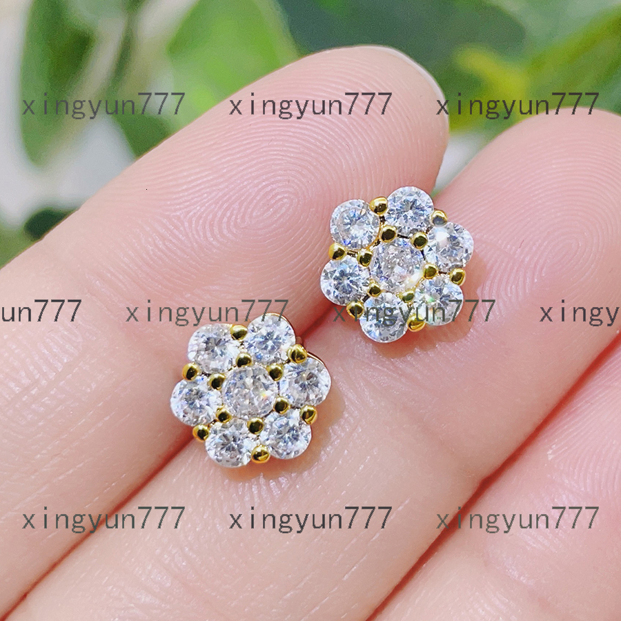 Hot Selling Gold Plated Jewelry Studs Setting Iced Out Round Cubic Zirconia Dainty Flower Stud Earring for Women Man
