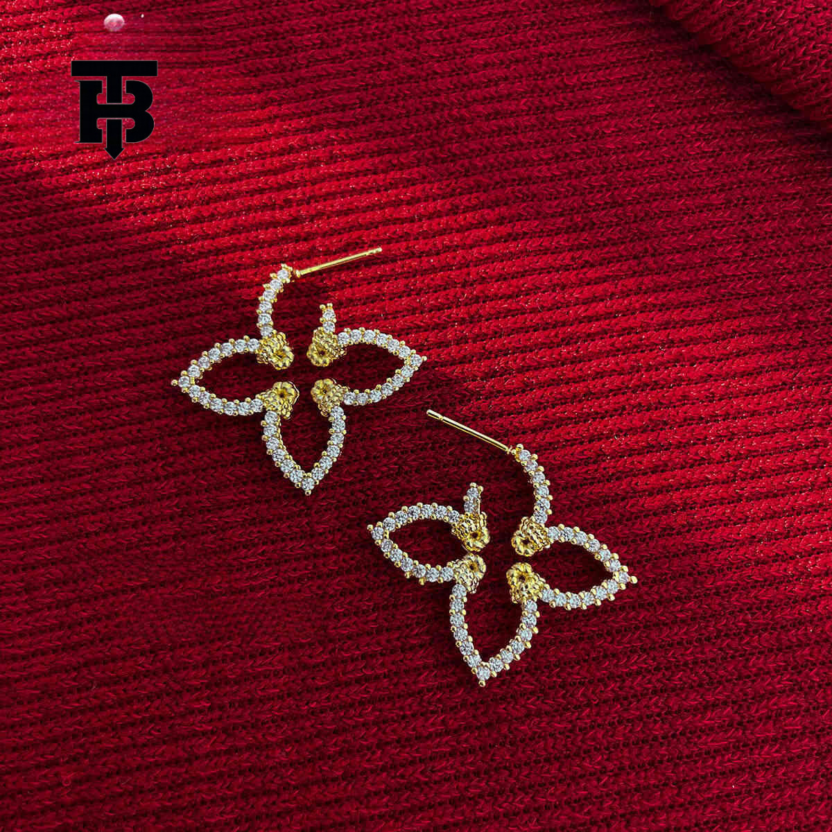 TB BHULAMTE Accessories Geometric Full Diamond Earrings Luxury Fashion High-end Ear Clips Elegant Multifunctional Exquisite Designer Clover Women'