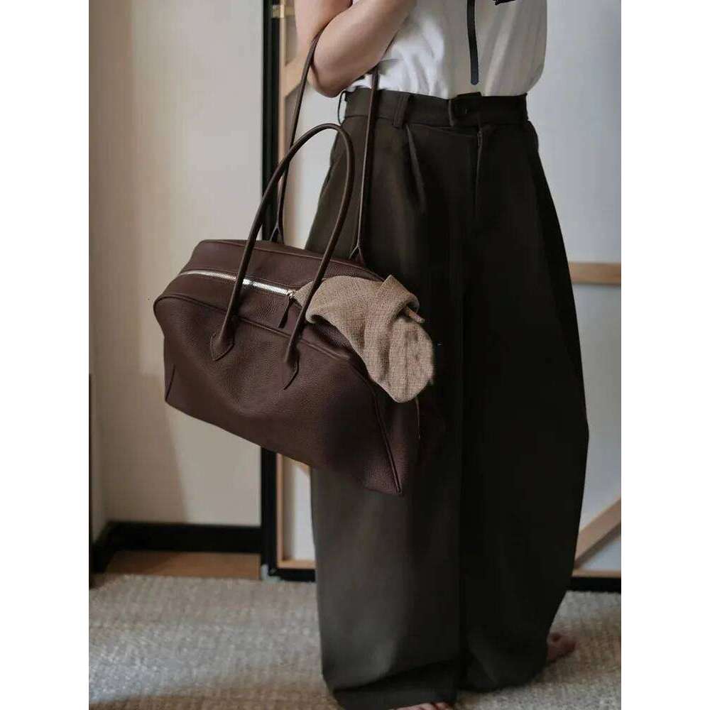 Large Capaci Genuine Leather Tote Women's 2025 New Faion Commute Handbag Single Oulder Bowling Boston Bag