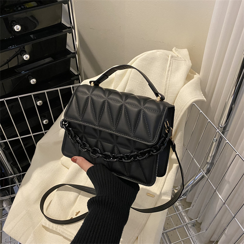 Minimalist Designer Bag Retro Handbag Small Square Bag Women's Bag 2025 Luxury Bag New Chain Bag Single Shoulder Crossbody Bag Quilted Bag