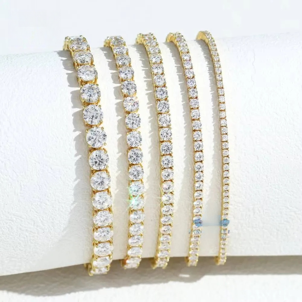 Iced Out Dia Sier Tennis 2mm 3mm 4mm 5mm 6.5mm D Color VVS Clarity Moissanite Clover Bracelet Charm