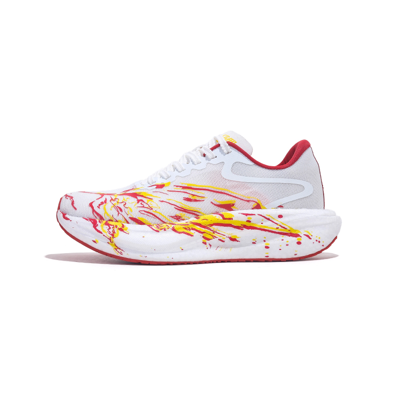 Lightweight running shoes with soft soles and shock absorption for men and women, training shoes, designer shoes, carbon board racing professional spo