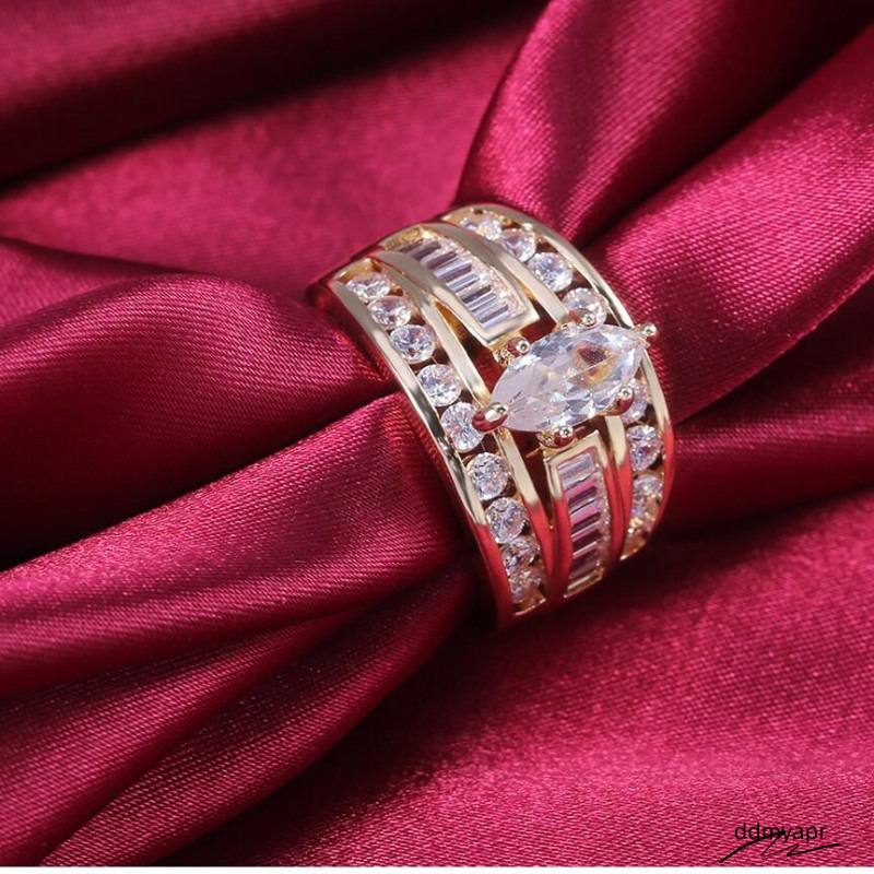 Hot Sale New Arrival Jewelry Sier&Gold Fill Marquise Cut White Topaz CZ Dia Party Women Wedding Bridal Ring For Birthday Gi Ddmyhome