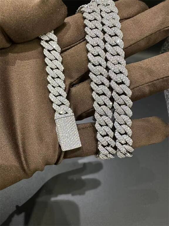 Merchant Direct Sales Vvs Moissanite 925 Pure Silver Plated 18k White Gold Curling Iron Luxury Cuban Chain 10mm22 Inches