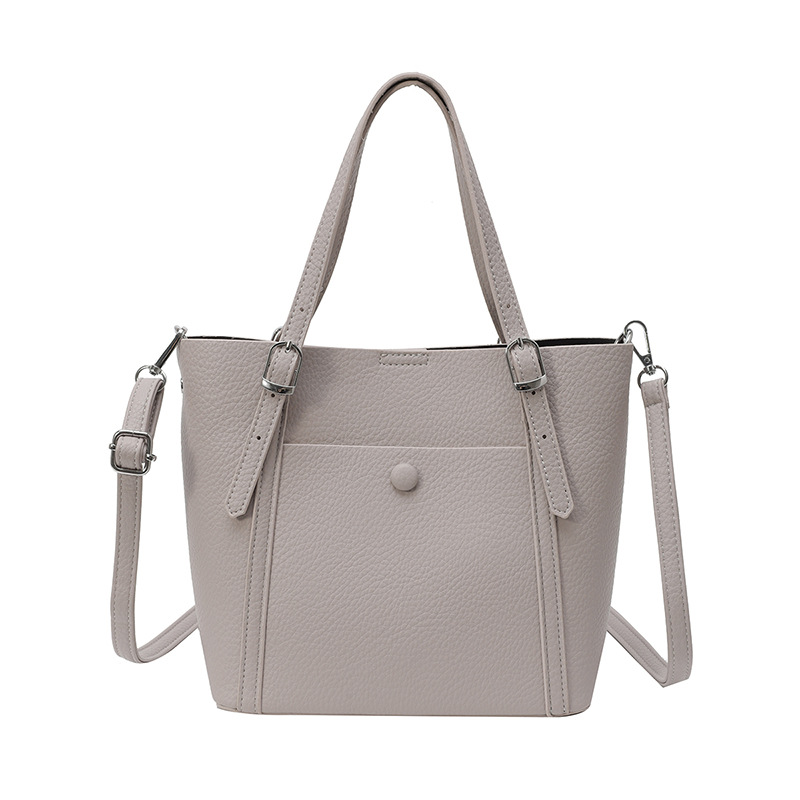 Free shipping 2025 new designer Cross border bag women retro fashion large capacity portable simple crossbody bag messenger bag