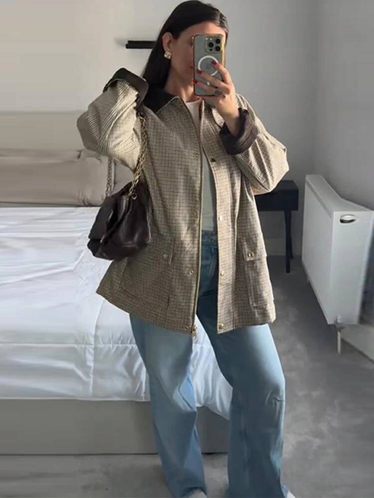 Vintage Turn-Down Collar Jacket Coat With Metal Buttons Patch Pockets Women's Up Loose Fit Short Coats Casual Fashion Outerwear High-Quality