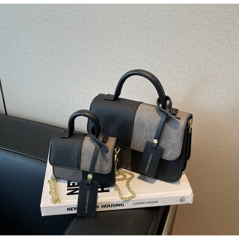 2025 autumn new niche design color blocked light luxury versatile elegant small square bag women's shoulder bag bag designer bag