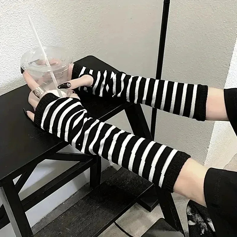 Women Men Gothic Lolita Glove Arm Cover Harajuku Arm Warmers Striped Fingerless Punk Long Wristband Fashion Y2K Girls Gloves 250906