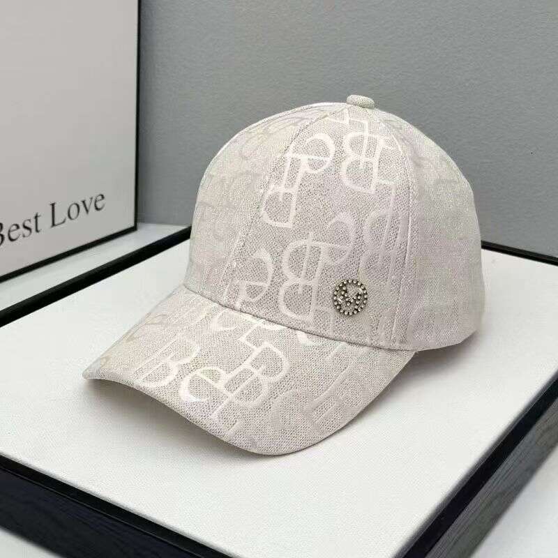 DHpet_wholesale Trendy Rhinestone M Logo Visor Cap - Women's Letter Jacquard Sun Protection Baseball Hat Spring Summer