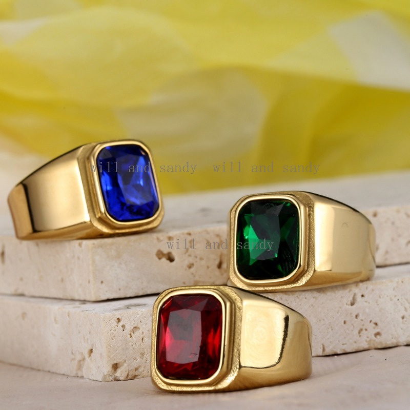 Gemstone Ring Luxury Signet Rings Non Tarnish Plated 18k Gold Stainless Steel Waterproof Emerald Rings Wedding Band for Men Designer Jewelry Gift for 