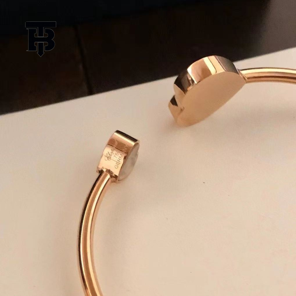 TB BHULAMTE New Women's Designer Luxury Accessories Rose Gold Heart Shaped Pearl Diamond Inlaid Bracelet Jewelry Comfortable Elegant And Noble