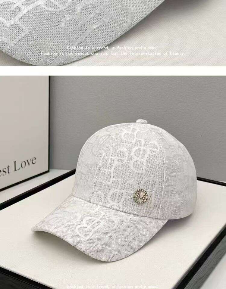 DHpet_wholesale Trendy Rhinestone M Logo Visor Cap - Women's Letter Jacquard Sun Protection Baseball Hat Spring Summer